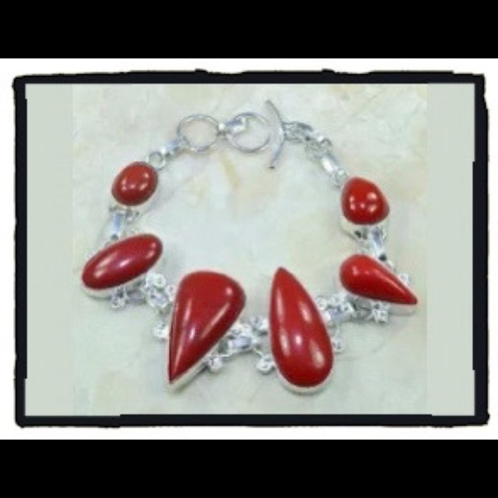 New🍒🍒Unique Red Coral Sterling Silver Bracelet